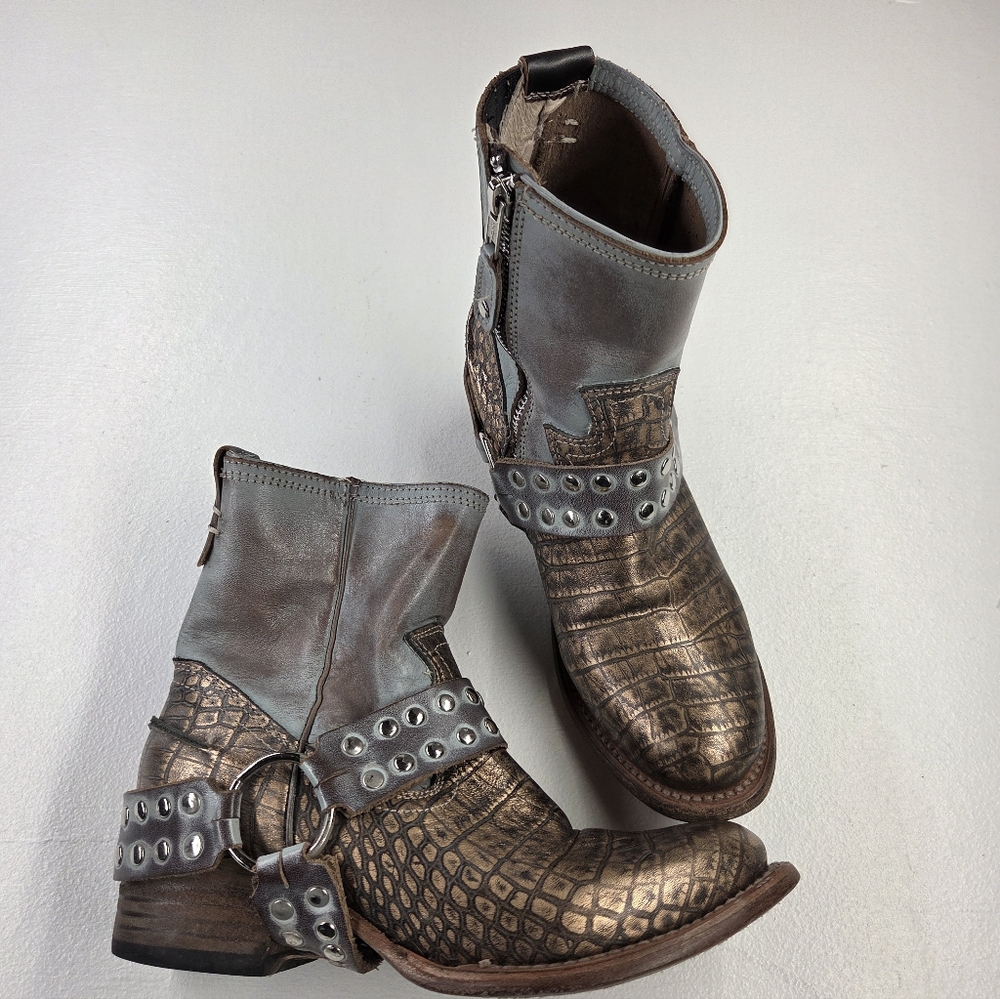 Freebird by Steven, Size 6. Ramone. Womens Short Boots. Cooper-Gray-Blue